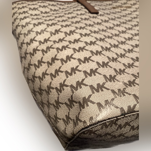 MICHAEL KORS EMRY JET SET SIGNATURE TOTE LEATHER TRIM LARGE ZIP TOTE - Picture 14 of 16